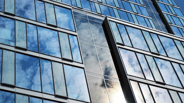 LLumar Außenfolien – Versiegelung mit Vinyl - Bändern - Foliendealer.com